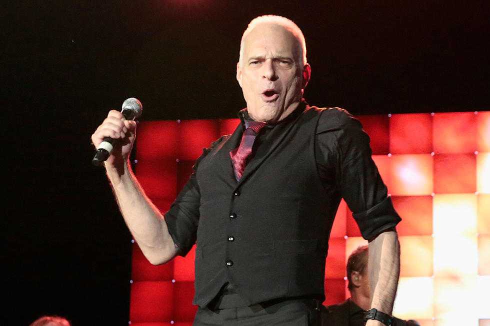 Vokalis Van Halen David Lee Roth Putuskan Pensiun dari Dunia Musik
