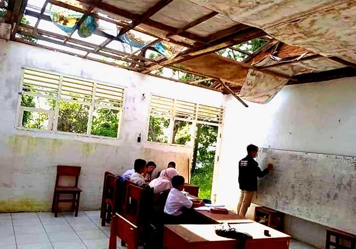 Sekolah di Padangsidimpuan Selatan Tampa Atap, Begini Ceritanya