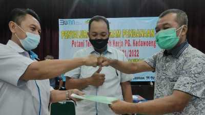 PTPN Salurkan Modal Rp4,3 Miliar untuk Petani Tebu di Pasuruan
