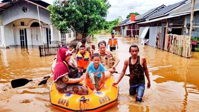 BPBD Minta Pemkab dan Pemkot di Riau Siaga Hadapi Potensi Banjir