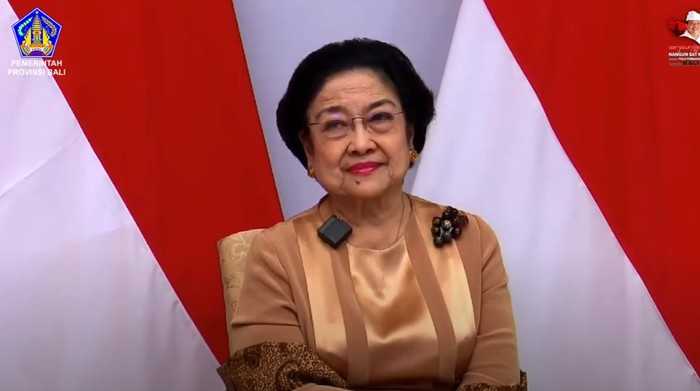 Kader PDIP Diminta Megawati Berikan Penghormatan kepada Frans Lebu Raya