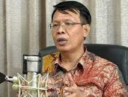 Pemerintah Wajib untuk Sediakan Vaksin Halal ke Masyarakat