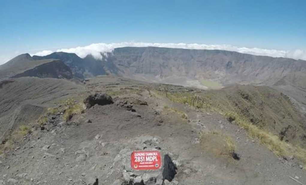 Tambora, pendaki