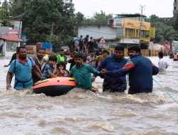 Hingga Hari Ini Korban Tewas Akibat Banjir di Nepal India Mencapai 180 Orang
