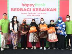 Ratusan Seniman Tradisional Peroleh Bantyan Sembako