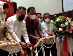 Buka Pameran “Warna Warni Parlemen X”, Dasco Apresiasi Kreativitas Jurnalis Foto Parlemen