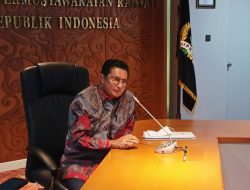 MPR Minta Presiden Copot dan Pecat Sri Mulyani