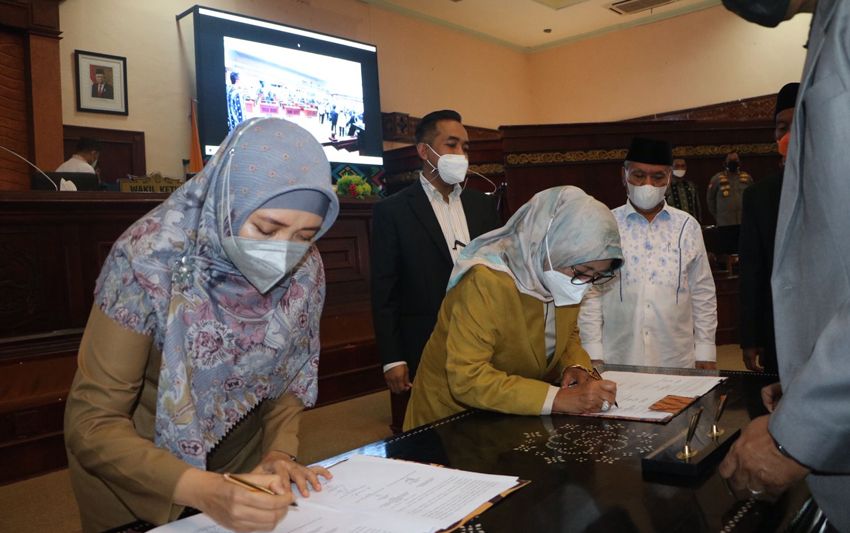 Sidang Paripurna DPRD NTB, KUA-PPAS APBD TA 2022 Disepakati