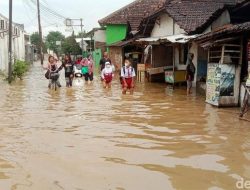 Tanggul Sungai Dawe di Kudus Jebol, Pemukiman Warga di Dua Desa Terendam