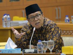DPR Minta Warga yang Sudah Vaksin Tak Merasa Kebal dari Covid-19