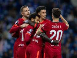 Liverpool Libas Porto 2 – 0