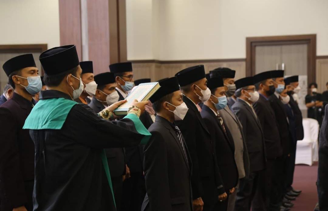 Pemda Loteng Geser 36 Pejabat Eselon II Dan III, Kadikes Pejabat Infor