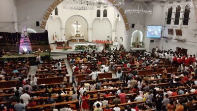 Pemkot Surakarta Bantu Kelengkapan QR Code di Gereja saat Natal