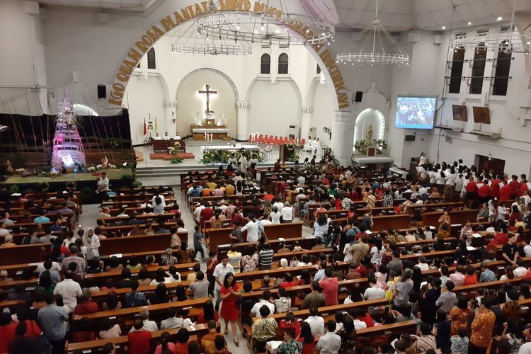 Pemkot Surakarta Bantu Kelengkapan QR Code di Gereja saat Natal