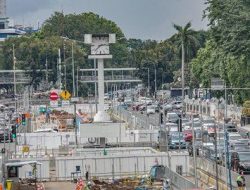 Kena Imbas Proyek MRT, Pemindahan Tugu Jam Thamrin ke Monas Dilakukan Bertahap