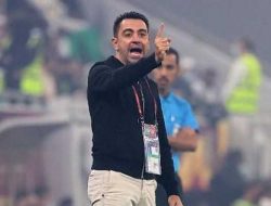 Xavi Hernandez: Barcelona Bisa Menang dari Napoli