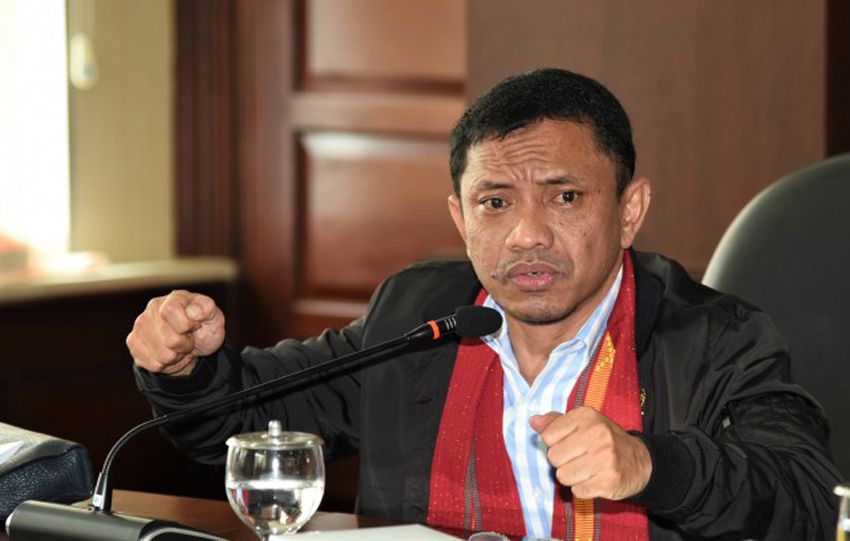 DPR Minta Pemerintah Bersikap Dinamis Ambil Keputusan PPKM