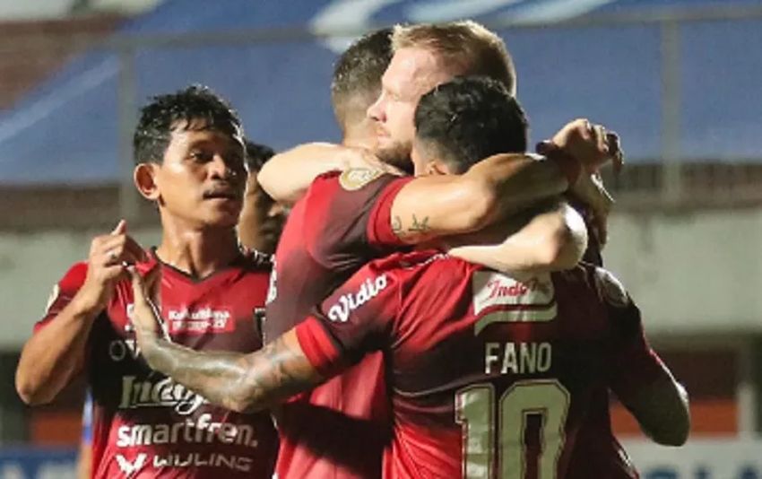 Bali United