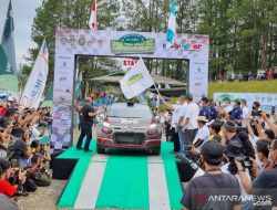 DANAU TOBA RALLY 2021 – Sean Gelael Tercepat di Uji Coba Lintasan