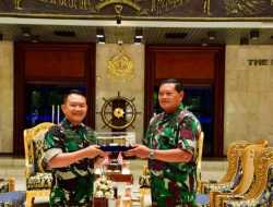 Perkuat Solidaritas TNI, Kasad Sowan ke Kasal dan Kasau