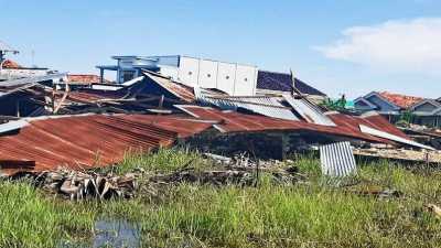 Sebanyak 257 Bangunan Rumah Milik Warga Pademawu Pamekasan Rusak Diterjang Angin