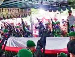 Prosesi Pemakaman Frans Lebu Raya Dilakukan Secara Militer