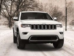 Jeep Tarik 37.000 Grand Cherokee L Lansiran 2020-2021, Ini Masalahnya