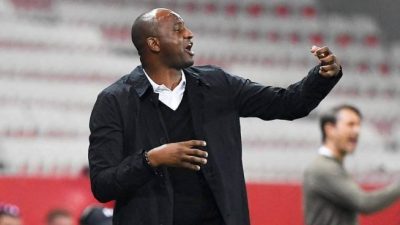 Crystal Palace Resmi Pecat Patrick Viera