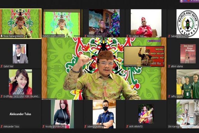 Anggota DPD Ingatkan Bangun Gerakan Dayak Layak Terang