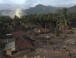 Innalillahi, Seorang Ibu yang Sedang Gendong Bayi Jadi Korban Meninggal Erupsi Semeru
