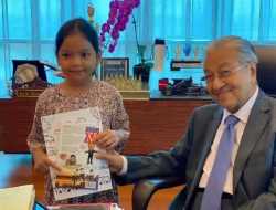 Kondisi Mahathir Mulai Membaik Kini Sudah Mulai Berinteraksi dengan Keluarga