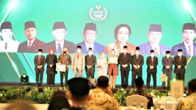 Gubernur Kaltim dan Bupati Nagan Raya Terima Penghargaan dari Baznas