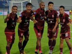 Gol Boaz Solossa Selamatkan Borneo FC dari Kekelahan
