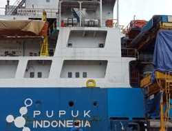 Penuhi Kebutuhan Petani di NTB, Pusri Datangkan Urea Subsidi 11 Ton