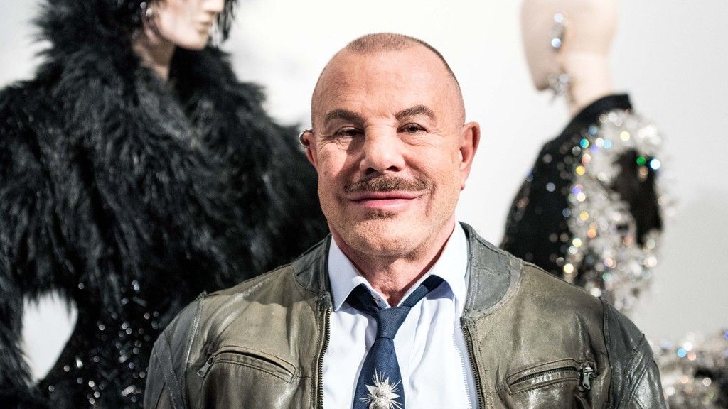 Perancang Busana Thierry Mugler Meninggal Karena “Penyebab Alami”