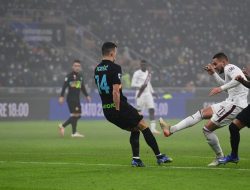 Lazio-Fiorentina Bermain Imbang 1-1
