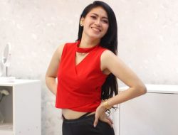 Polisi Tetapkan Pedangdut Velline Chu dan Suaminya Tersangka Narkoba