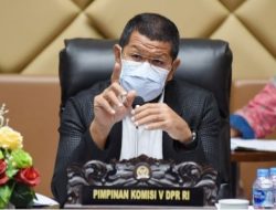 Besok, Komisi V DPR Rapat Bareng Driver Ojol Bahas Potongan Aplikator