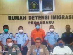 Warga Nigeria Dideportasi ke Malaysia