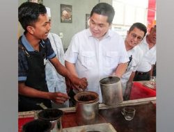 Demi Dikenal Masyarakat, Gerakan Minum Kopi Serentak Dilakukan di Pinggir Sungai Sumsel