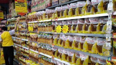 Plt Gubernur Sulsel Klaim Distributor Minyak Goreng Kemasan yang Hilang Usai Kebijakan Rp14 Ribu Per Liter Berlaku Bakal Kembari Beri Pasokan