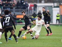 Gasak Venezia, Milan Rebut Puncak Klasemen Sementara Liga Italia