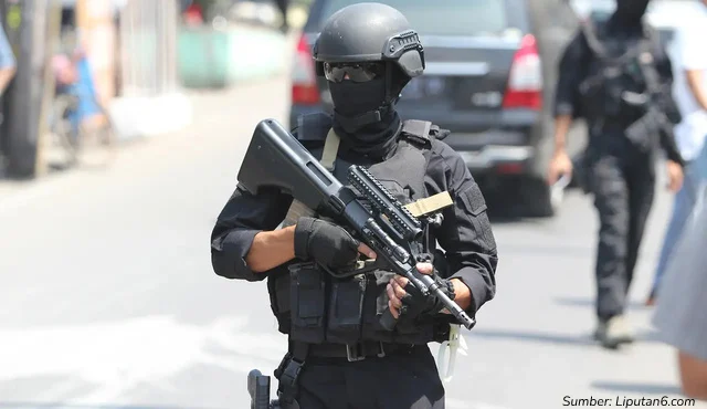 Densus 88 Tangkap Terduga Teroris di Kabupaten Bengkulu Tengah