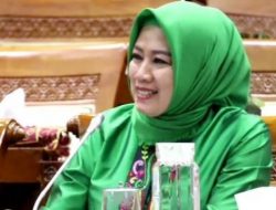 DPR Desak Pemerintah Segera Kendalikan Harga Kedelai