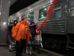 INVASI RUSIA – Polandia Catat 29.000 Orang dari Ukraina Lintasi Perbatasan