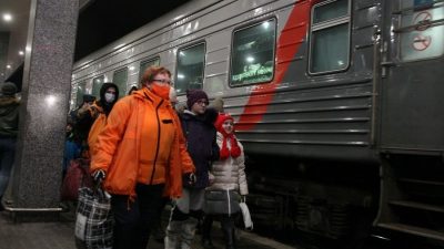INVASI RUSIA - Polandia Catat 29.000 Orang dari Ukraina Lintasi Perbatasan