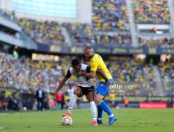 Hukuman Valencia Dikurangi Usai Banding