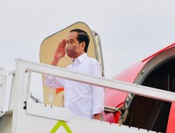 Presiden Takziah ke Rumah Duka Almarhum Paman Miyono di Solo