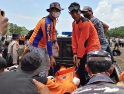 Gelar Ritual di Pantai Payangan Jember, 11 Orang Tewas Terseret Arus Laut