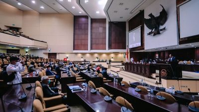 Sultan dan Nono Tarik Dukungan Mosi Tak Percaya ke Fadel, Sidang Paripurna DPD Memanas